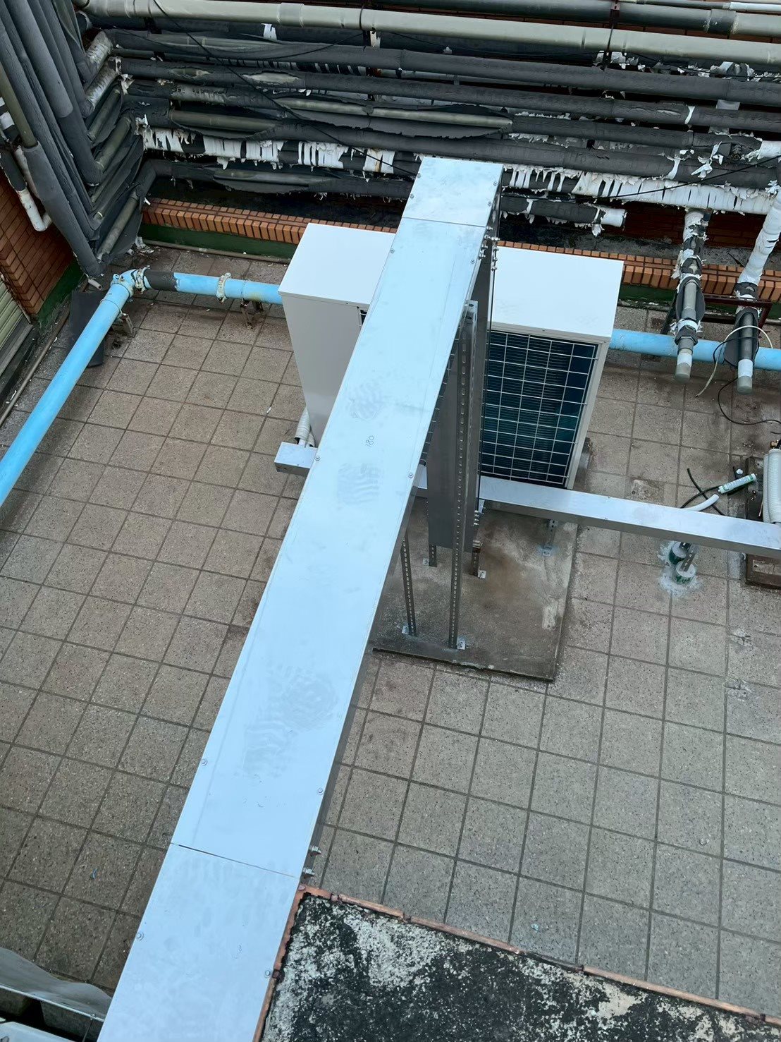 室外管槽配置